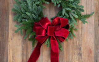 Holiday Flowers & Decor